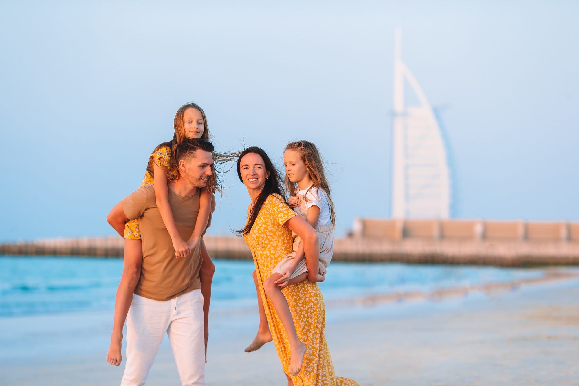 دبي تُسطر تجربة صيفية لا تُنسى، وتُصنف ضمن أجمل مدن العالم